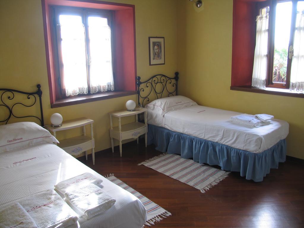 Hostal Casamariuccia Massino Visconti Habitación foto